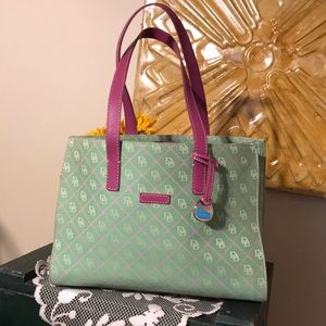 Dooney and Bourke cloth signature bag